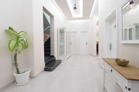 Al Jisr Hotel, General view