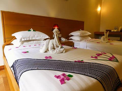 Manisanda Hotel, General view