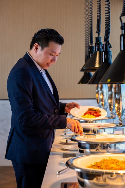 Premier Inn Dragon Mart Hotel, Restaurant