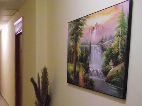 Hotel 34, General view