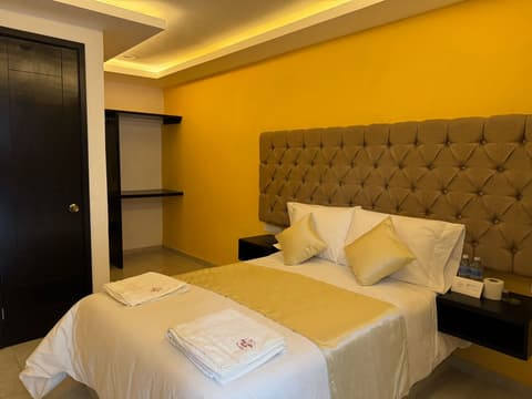 OYO Hotel Familiar Tollan, Room