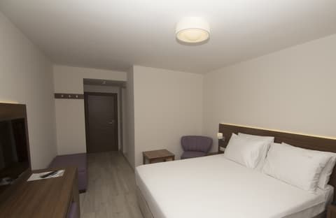 Neopol Hotel Deluxe, Room