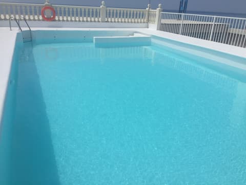 Urban Beach Torrox Costa, Pool