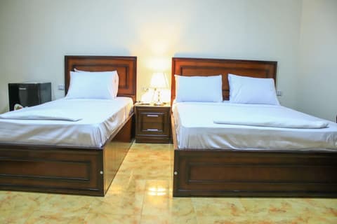 Midtown Hostel, Room