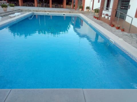 Hostal Lleida, Sports and Entertainment