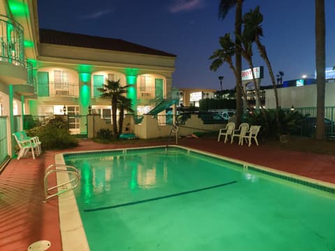 Tivoli Hotel, General view