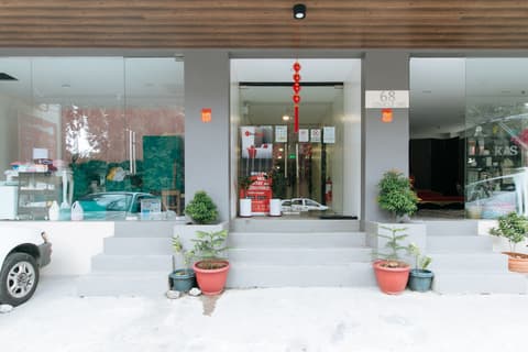 RedDoorz near Fernwoods Garden Quezon City, General view