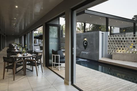 The Capital Melrose, Restaurant