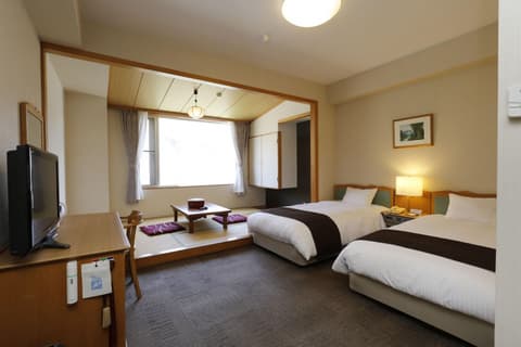 Yuyado Kuttari Onsen Lake Inn, Room