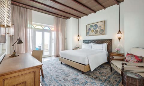 Hilton Salwa Beach Resort & Villas, Room