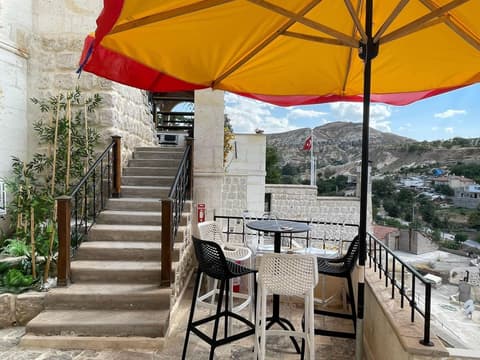 Artium Cave By Egeos, Lobby