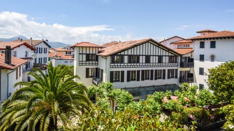 Logis Hotel Bergeret Sport, General view