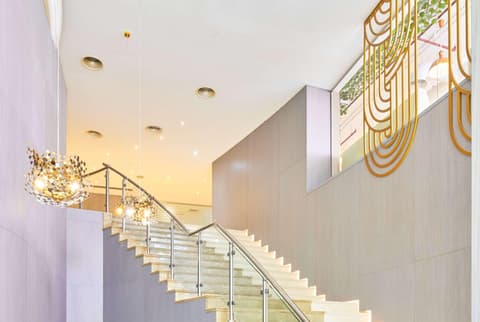 Ramada By Wyndham Doha Old Town, Lobby