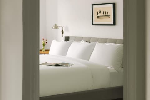 Sonder The O Connor, Room