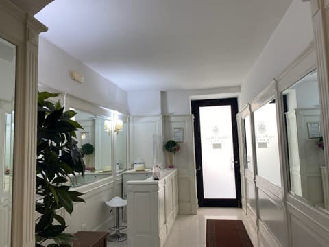 Palazzo Mongiò, Lobby