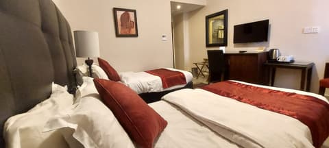 La Maison Hotel, Room