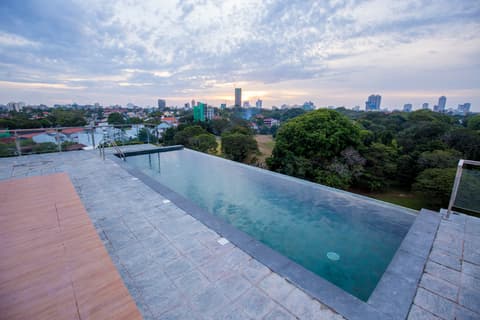 Trillium Boutique City Hotel, Pool