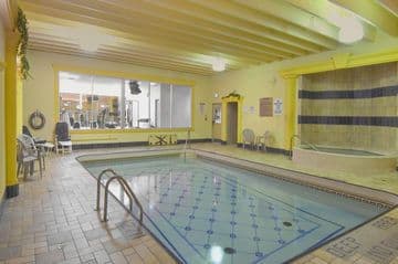 QUALITY INN PARKWAY, 