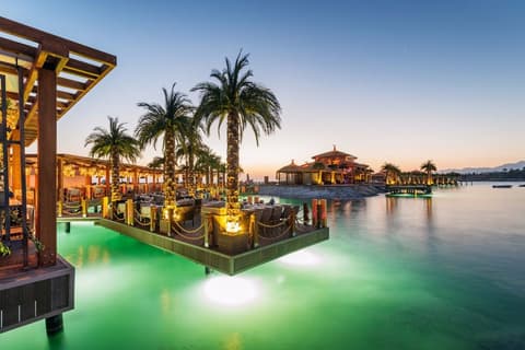 CRATOS PREMIUM HOTEL CASINO & SPA, 