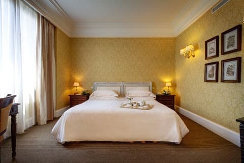 MERCURE CATANIA EXCELSIOR, 