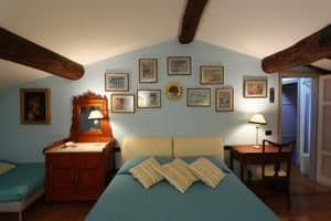 IL FIORE ALL'OCCHIELLO, 