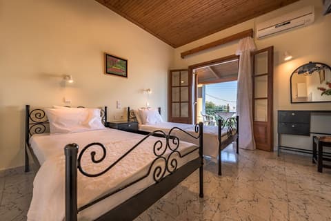 PANSION MARY STUDIOS, 