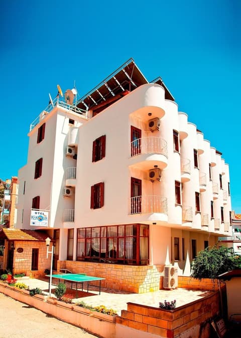 KEKOVA HOTEL, 