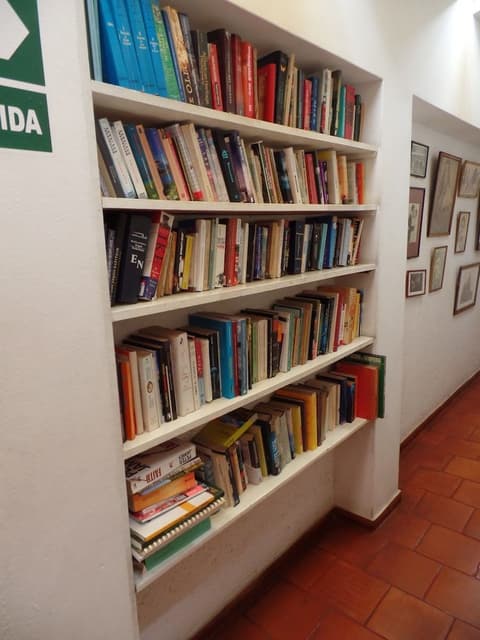 HOSTAL EL PATIO B&B, 