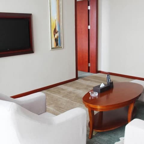 CHANGSHA JIAXING INN, 