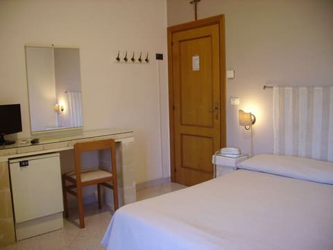 PICCOLO HOTEL VILLA ROSA, 