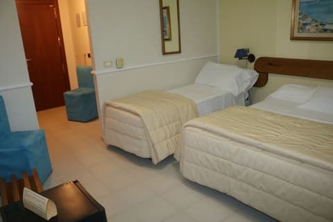 HOTEL MARINELLA, 
