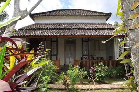 MEME SURUNG HOMESTAY, 