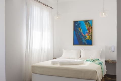 SCORPIOS HOTEL & SUITES, 