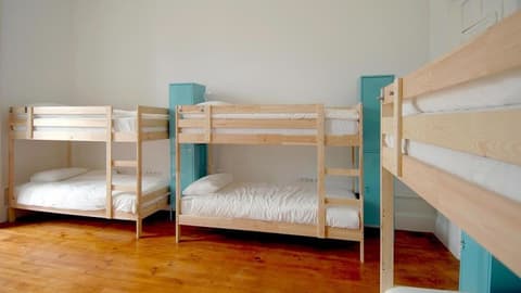 SO COOL HOSTEL PORTO, 
