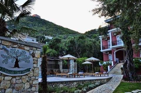 VASSILIS GUEST HOUSE, 