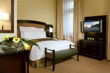 HILTON MOSCOW LENINGRADSKAYA, 