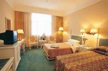 JIANGUO HOTEL QIANMEN, 