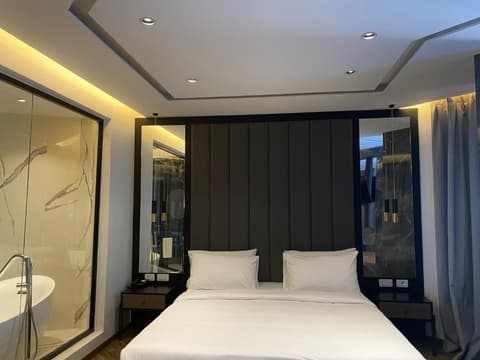 KLAJDI RESORT & SPA, 