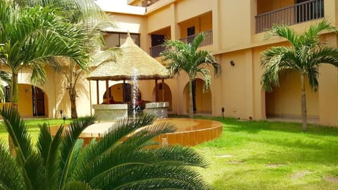 HOTEL LA COCCINELLE, 