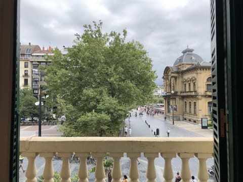 BELLE ÉPOQUE SELF CHECK-IN GUEST HOUSE, 