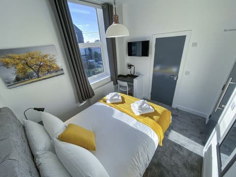 PICCADILLY BY PURESERVICED, 