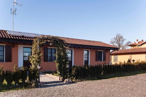 AGRITURISMO CASCINA AGUZZA, 