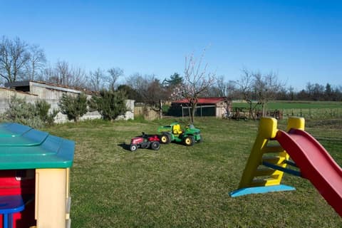 AGRITURISMO CASCINA AGUZZA, 