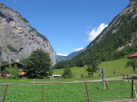 Hotel-Restaurant Stechelberg Bed & Breakfast, 