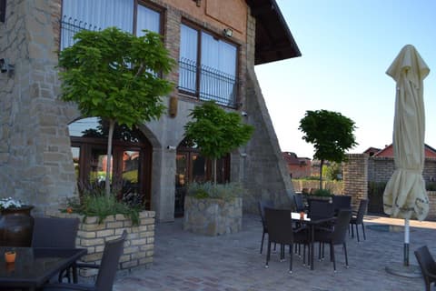 Garni Hotel Chicha - Winery ŠKRBIĆ, 