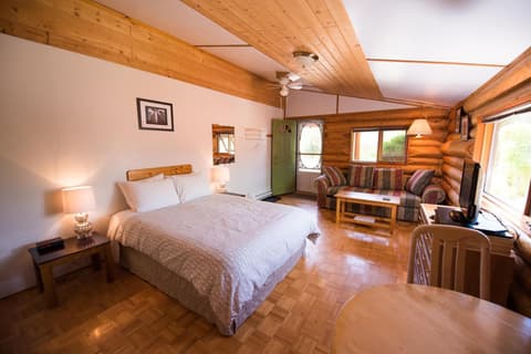 Cedar Haven Cabins and Resort, 