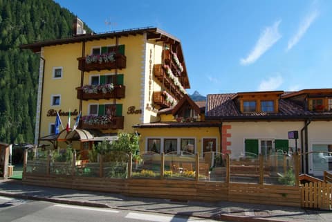 Sport Hotel Sass Maor, 