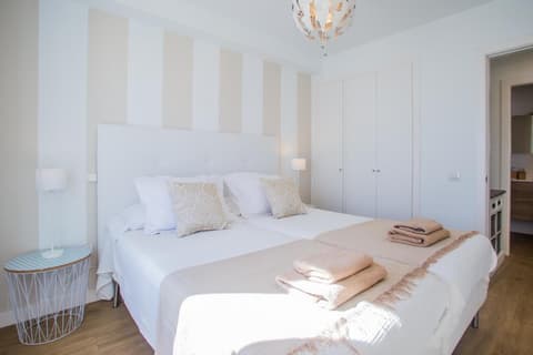 Flower beach suites 17, 