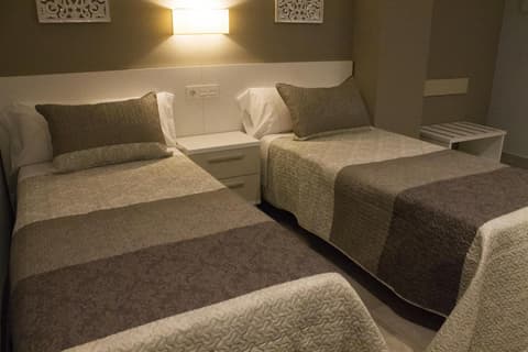 Hotel Infante Antequera, 