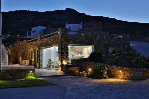 Niriides Homes & Villas, 